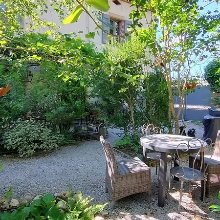 16 Bis-gîte-hôtel-appartement