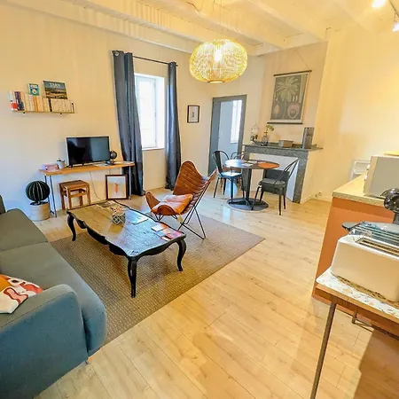 16 Bis-gîte-hôtel-appartement * Marssac-sur-Tarn
