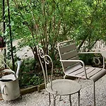 16 Bis-gite-hotel-appartement Marssac-sur-Tarn