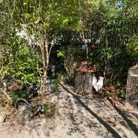 16 Bis-gite-hotel-appartement Marssac-sur-Tarn