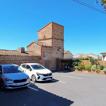 16 Bis-gite-hotel-appartement Marssac-sur-Tarn