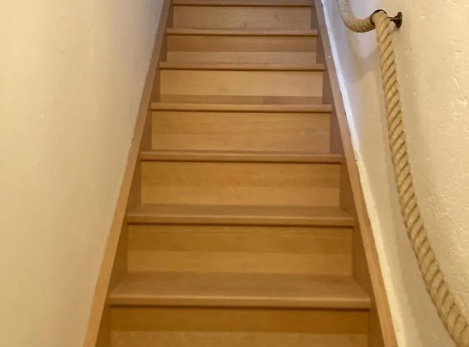 16 Bis-gite-hotel-appartement アパート *