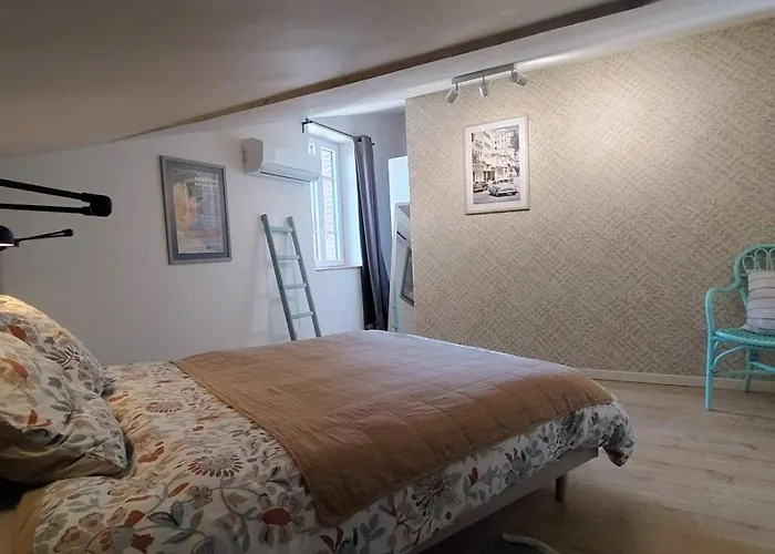 16 Bis-gite-hotel-appartement *